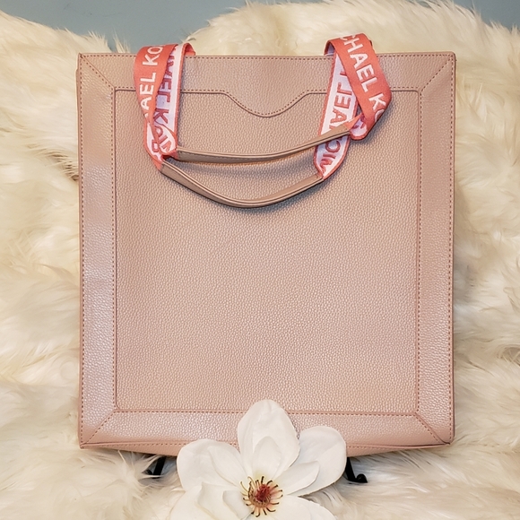 NWT Michael Kors Weekender Tote - Picture 2 of 6